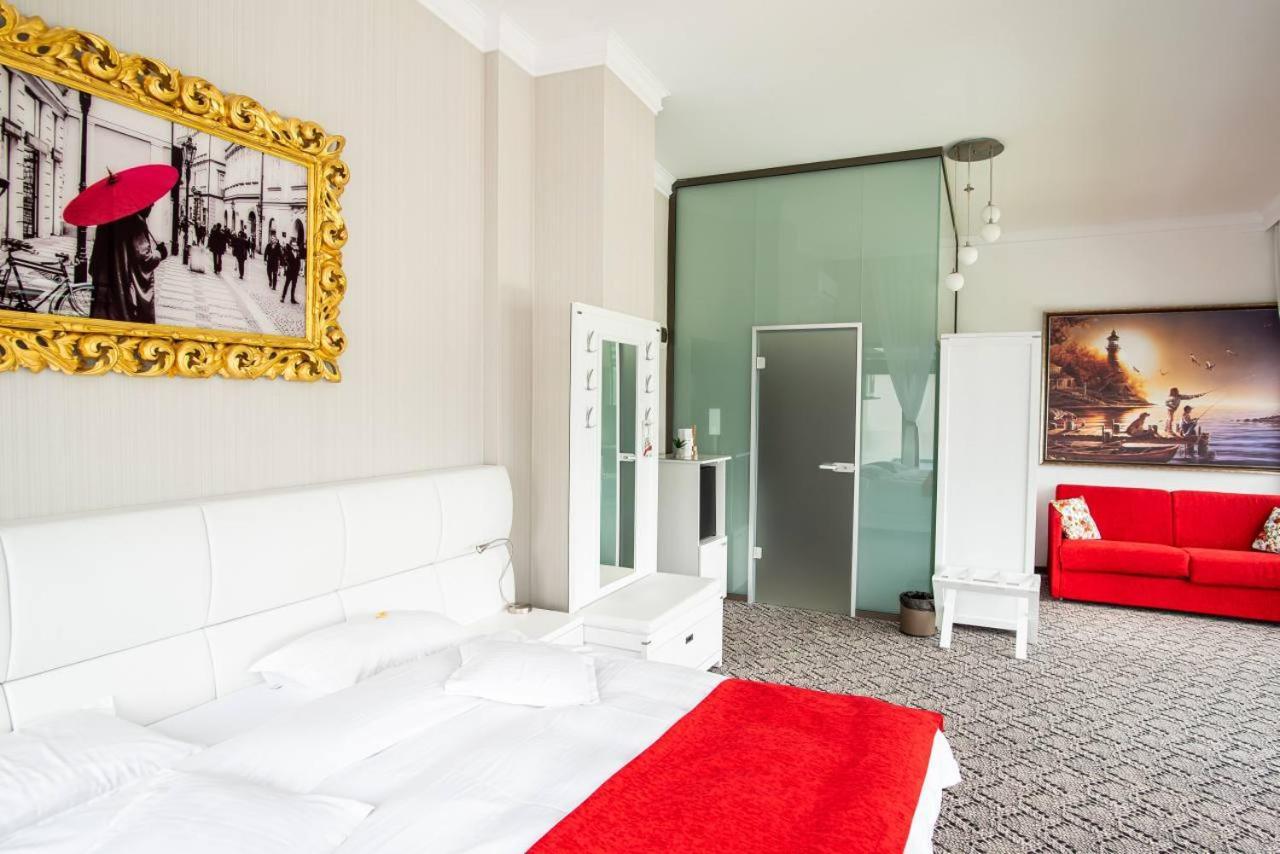 Hotel Roser House Boutique - Pe Malul Lacului Colibiţa 部屋 写真